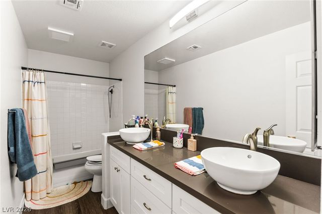 8213 Fawn Heather Court, Las Vegas, NV 89149