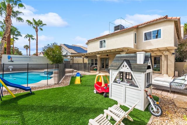 8213 Fawn Heather Court, Las Vegas, NV 89149