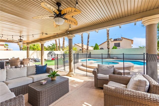 8213 Fawn Heather Court, Las Vegas, NV 89149