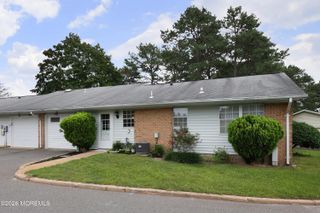 51A Cambridge Circle, Manchester, NJ 08759