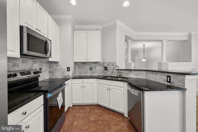 6631 THURLTON DR, Alexandria, VA 22315