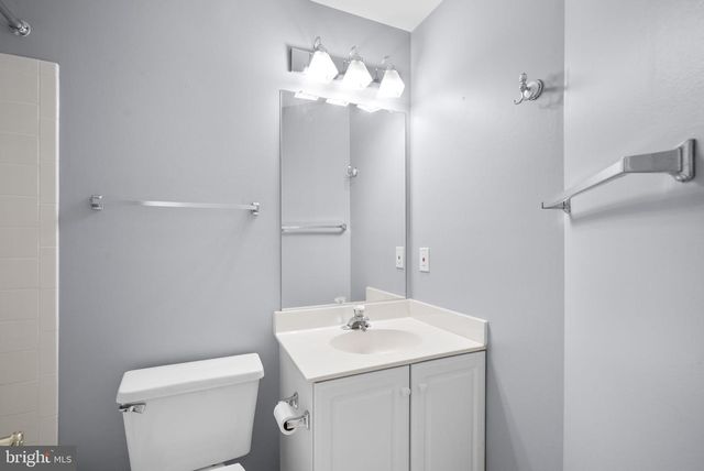 6631 THURLTON DR, Alexandria, VA 22315