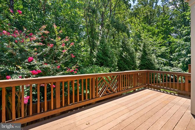 6631 THURLTON DR, Alexandria, VA 22315