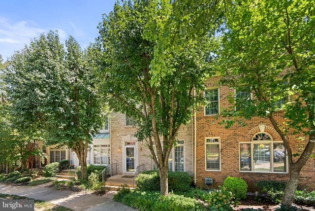 6631 THURLTON DR, Alexandria, VA 22315