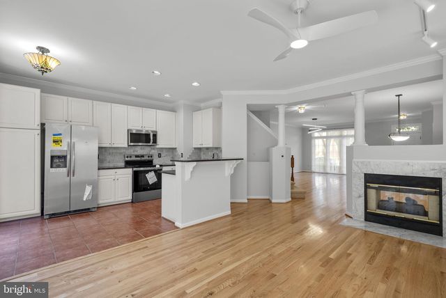 6631 THURLTON DR, Alexandria, VA 22315