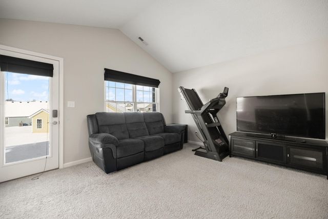 135 White Owl Way, Georgetown, KY 40324