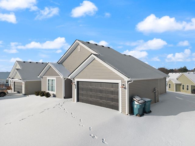 135 White Owl Way, Georgetown, KY 40324