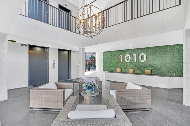 1010 CENTRAL AVENUE 417, St Petersburg, FL 33705