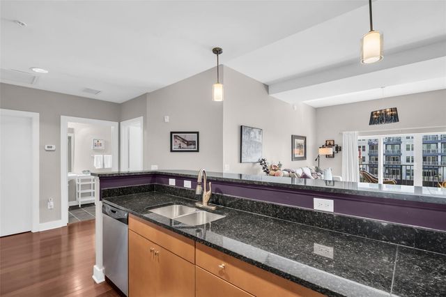 1010 CENTRAL AVENUE 417, St Petersburg, FL 33705