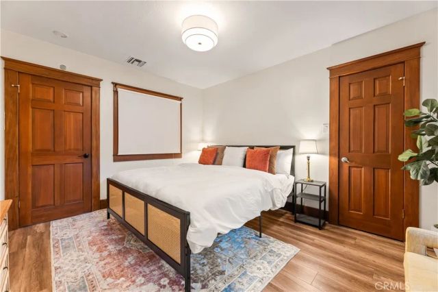 736 Redonde Avenue, Long Beach, CA 90804