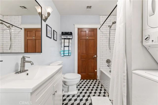 736 Redonde Avenue, Long Beach, CA 90804