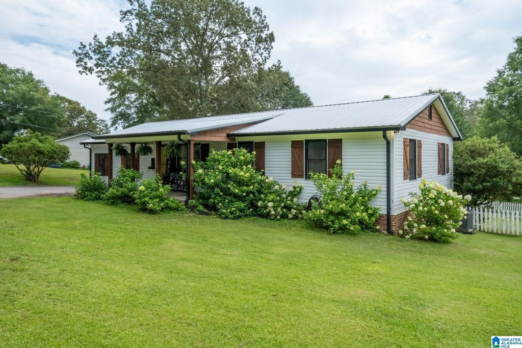 84 HICKORY LANE, Jacksonville, AL 36265