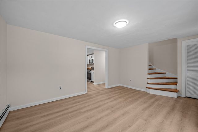 30 Hollywood Avenue, Coventry, RI 02816