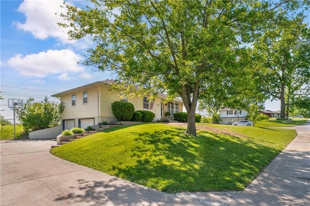 107 N 80 Terrace, Kansas City, KS 66111