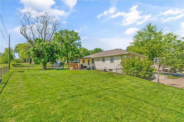 107 N 80 Terrace, Kansas City, KS 66111