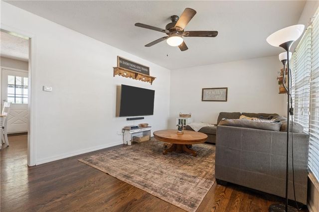 107 N 80 Terrace, Kansas City, KS 66111