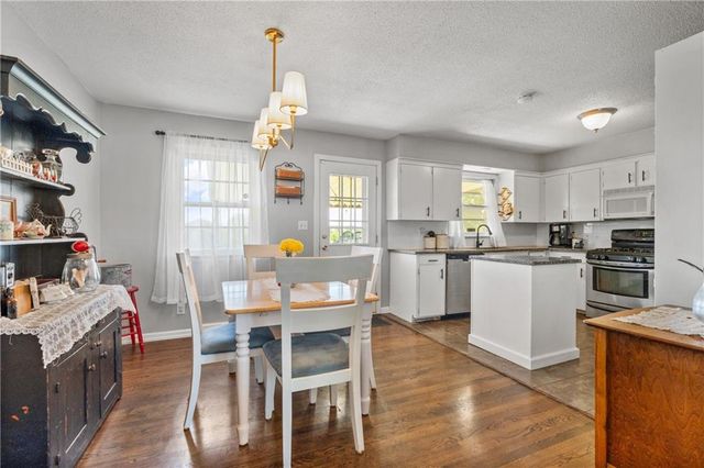 107 N 80 Terrace, Kansas City, KS 66111
