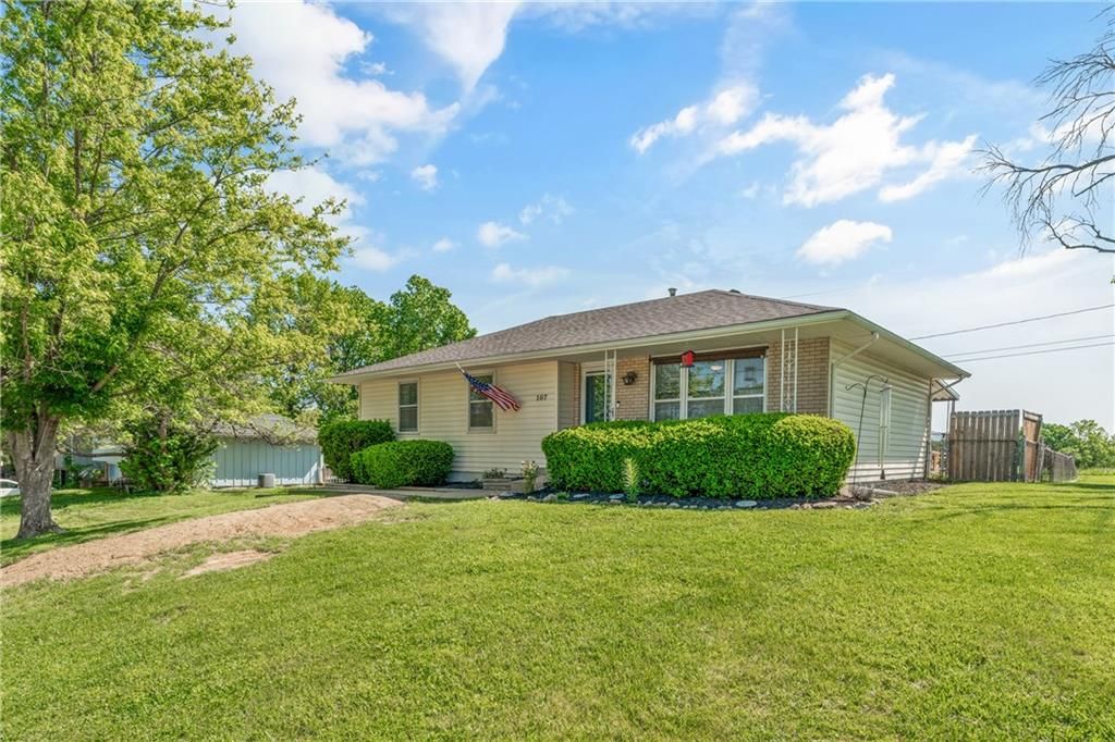 107 N 80 Terrace, Kansas City, KS 66111