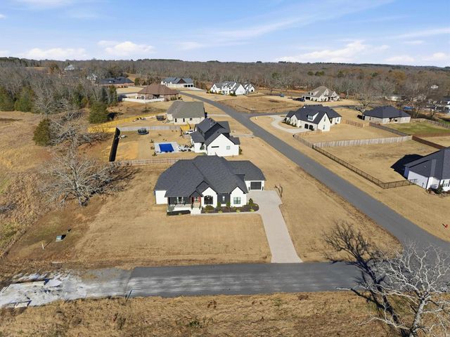 10 Beckett Dr., Greenbrier, AR 72058