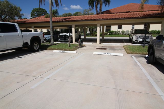 450 SW South River Drive 104, Stuart, FL 34997