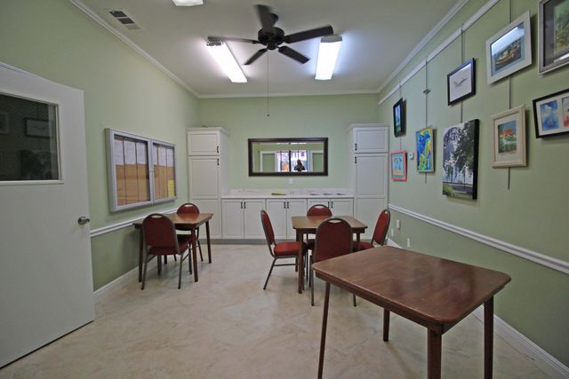 450 SW South River Drive 104, Stuart, FL 34997