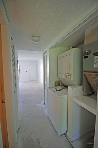 450 SW South River Drive 104, Stuart, FL 34997