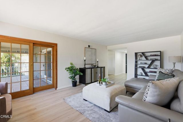 3126 Henrietta Avenue, La Crescenta, CA 91214
