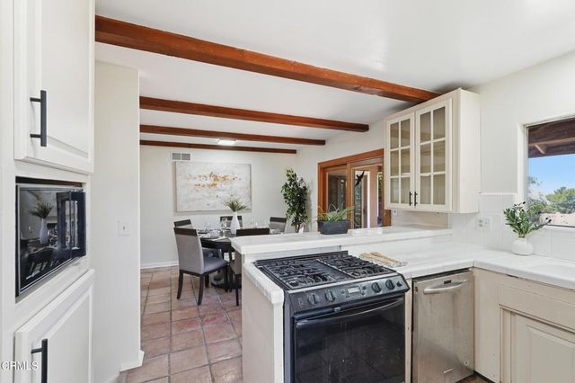 3126 Henrietta Avenue, La Crescenta, CA 91214