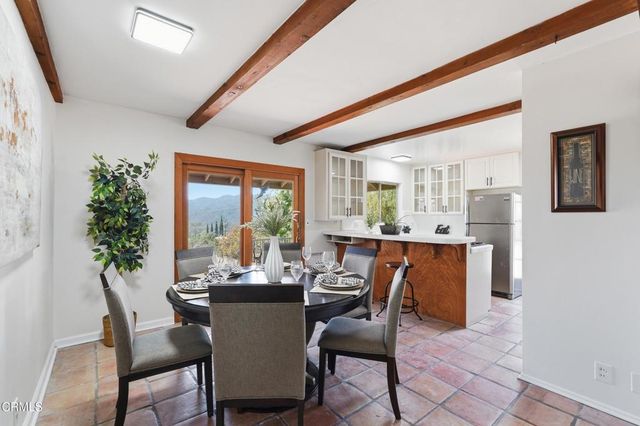 3126 Henrietta Avenue, La Crescenta, CA 91214