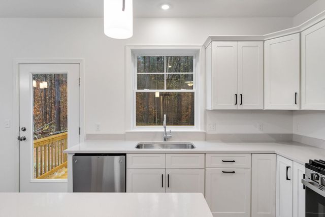 10 Dogwood Circle 10 Barton Plan, Milton, VT 05468