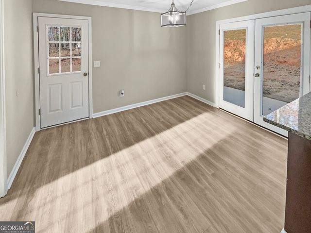 3208 Navajo Circle, Gainesville, GA 30501