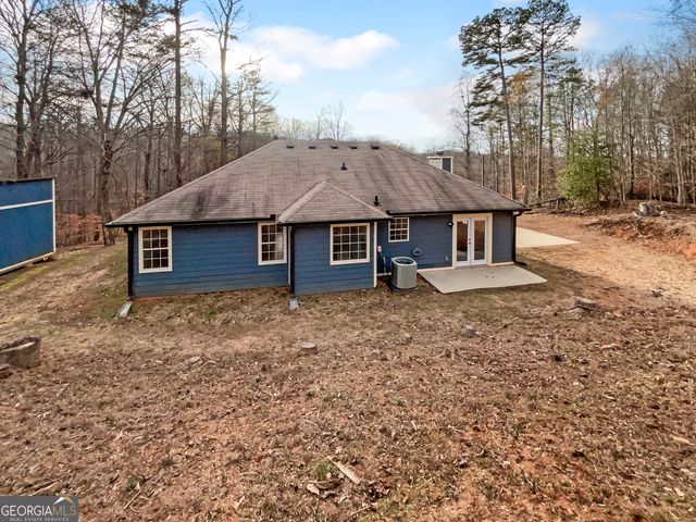 3208 Navajo Circle, Gainesville, GA 30501