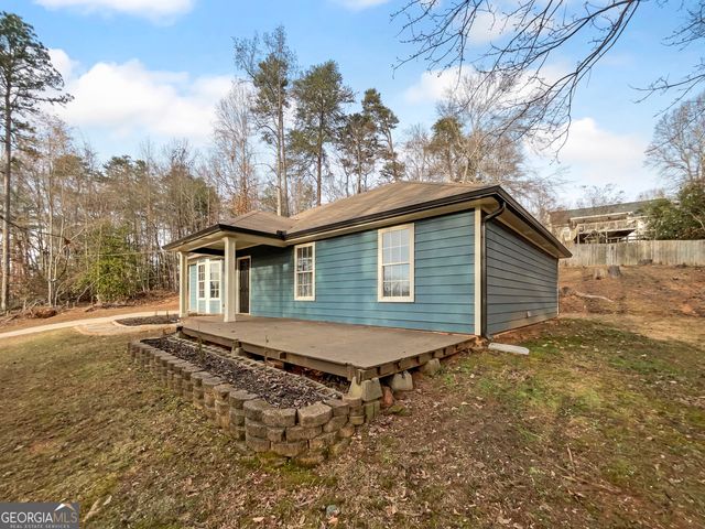 3208 Navajo Circle, Gainesville, GA 30501