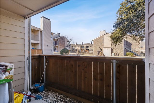 4748 Old Bent Tree Lane 1901, Dallas, TX 75287