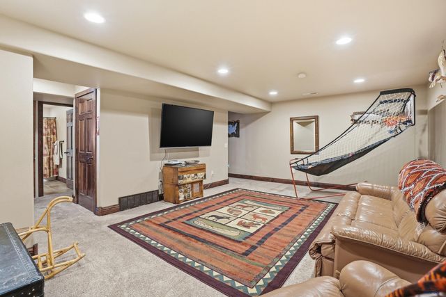 21244 RUBYS WAY, Lead, SD 57754