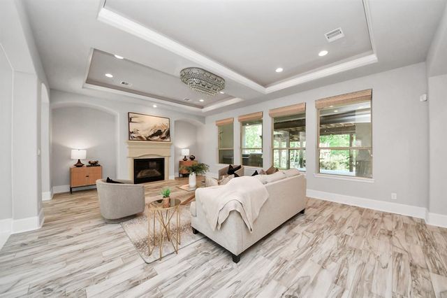 2948 S Cotswold Manor Drive, Kingwood, TX 77339