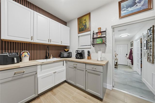 2481 NE FAYE TERRACE, Arcadia, FL 34266