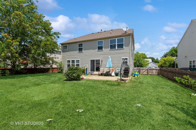 1811 Prairie Ridge Drive, Plainfield, IL 60586