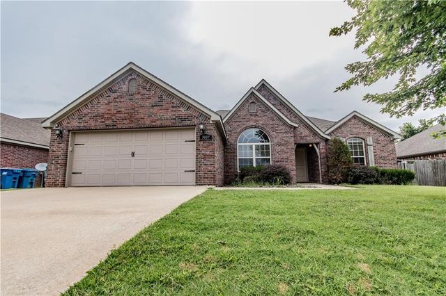 3007 SW Gumleaf Road, Bentonville, AR 72713