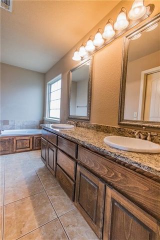 3007 SW Gumleaf Road, Bentonville, AR 72713