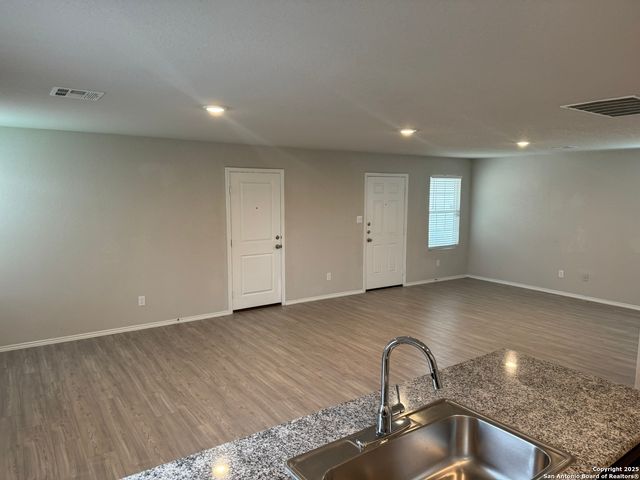 6407 Ignacio, San Antonio, TX 78220