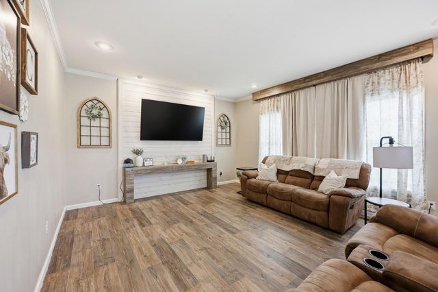 500 Sparrow Lane, Harrodsburg, KY 40330