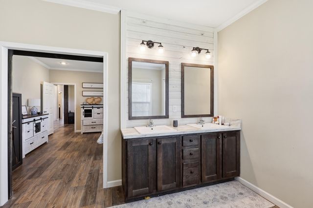 500 Sparrow Lane, Harrodsburg, KY 40330