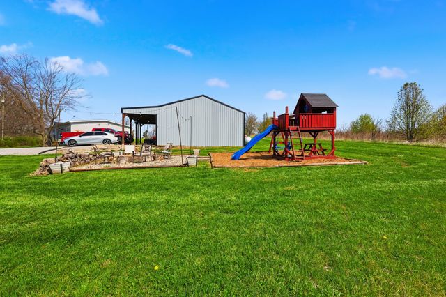 500 Sparrow Lane, Harrodsburg, KY 40330