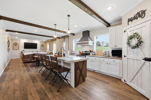 500 Sparrow Lane, Harrodsburg, KY 40330