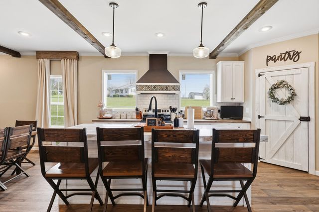 500 Sparrow Lane, Harrodsburg, KY 40330