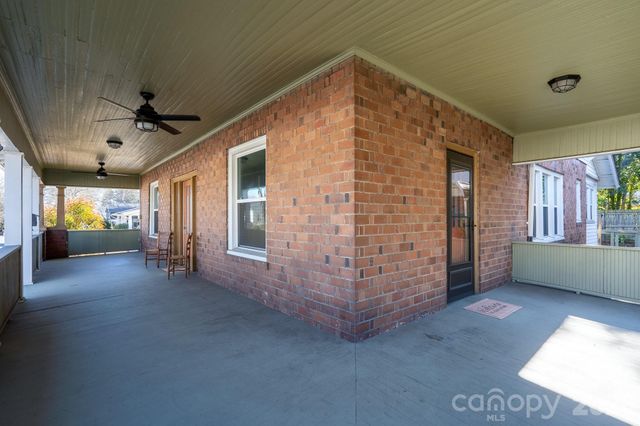 200 Martin Luther King Jr Avenue, Kannapolis, NC 28083