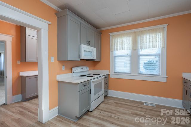 200 Martin Luther King Jr Avenue, Kannapolis, NC 28083