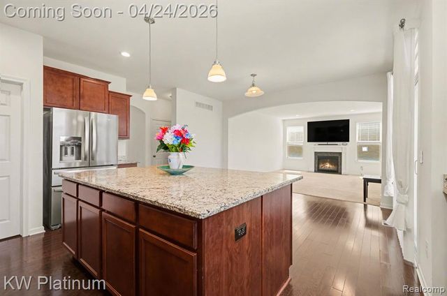 55321 Demaret Drive, Macomb, MI 48042