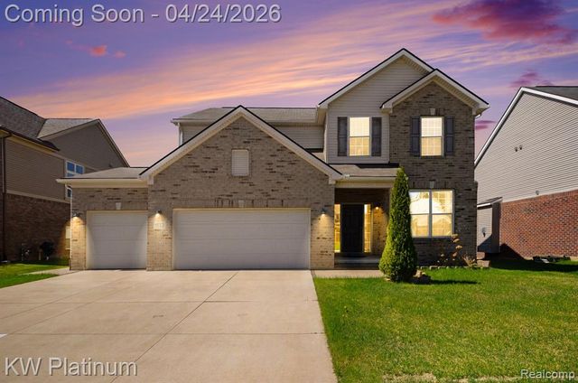 55321 Demaret Drive, Macomb, MI 48042